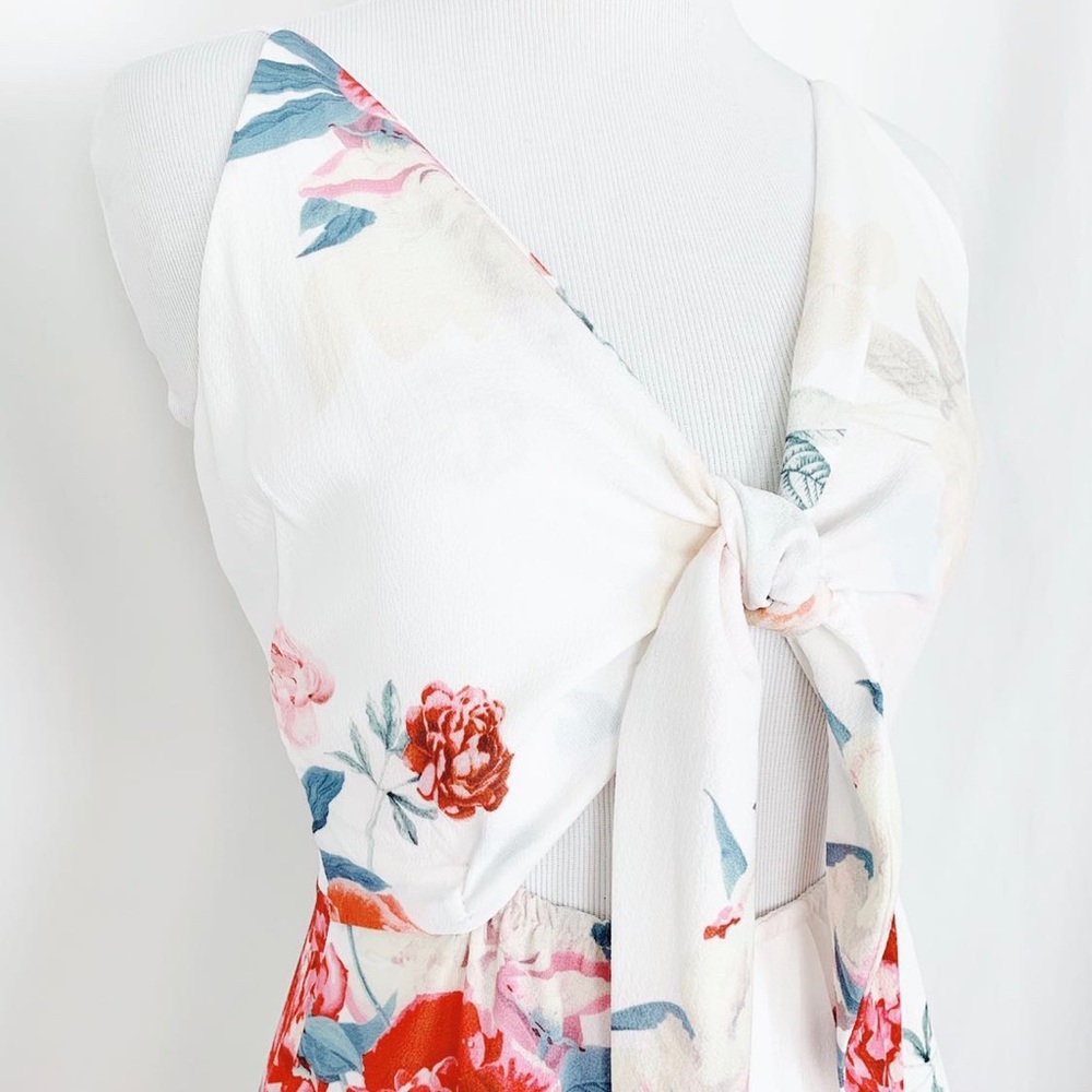 Asymmetrical Front Tie Goddess Dress - Picture 4 of 8